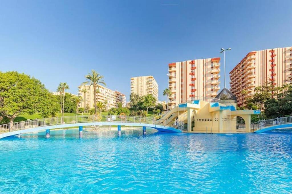Jupiter Dream - Breath Taking Design, Sea Views And Facilities Lejlighed Benalmádena